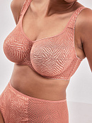 Celeste M big лос_Lx